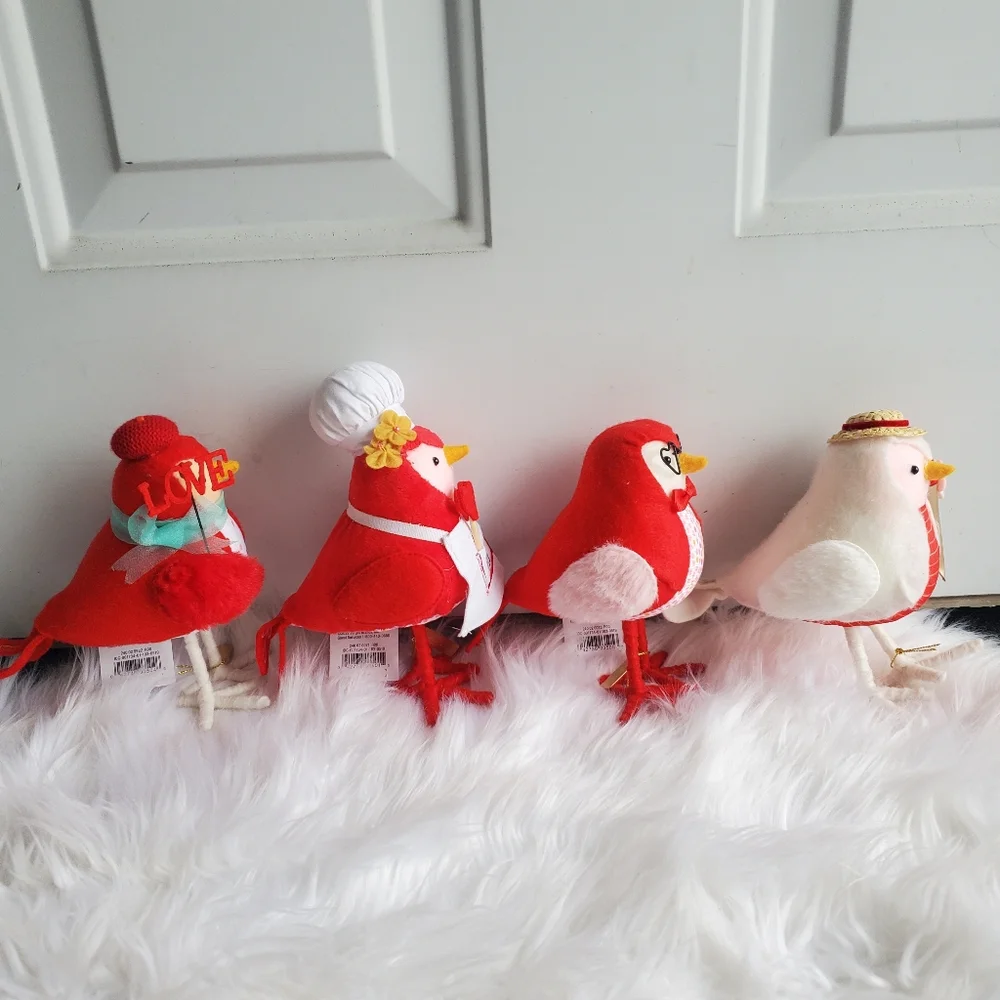 NWT Target 2023 Spritz Valentines Birds - Set of 4